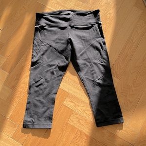 Lululemon leggings black wig white sz 10